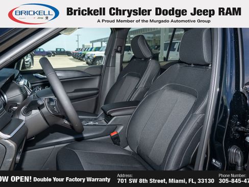 New 2026 Jeep Grand Cherokee Laredo RWD image 15