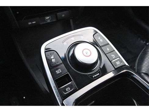Used 2019 Kia Niro EX Premium image 27