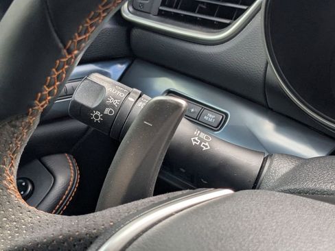 Used 2023 Nissan Maxima SR w/ Sport Mat Group image 23