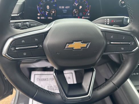 Used 2025 Chevrolet Tahoe LT AWD/4WD image 12