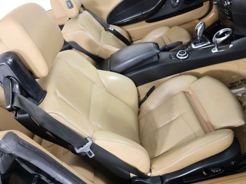 Used 2008 BMW 650i Convertible RWD image 32