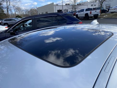 Used 2020 BMW 530i xDrive 530i xDrive w/ Premium Package image 21