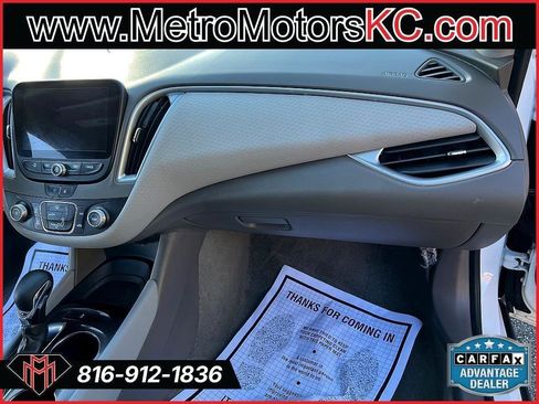 Used 2021 Chevrolet Malibu LS FWD image 35