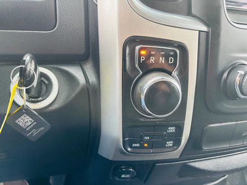 Used 2017 RAM 1500 Classic SLT image 14