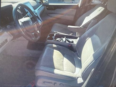 Used 2023 Honda Odyssey Elite image 7