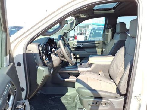 New 2026 Chevrolet Silverado 2500 ZR2 AWD/4WD image 19