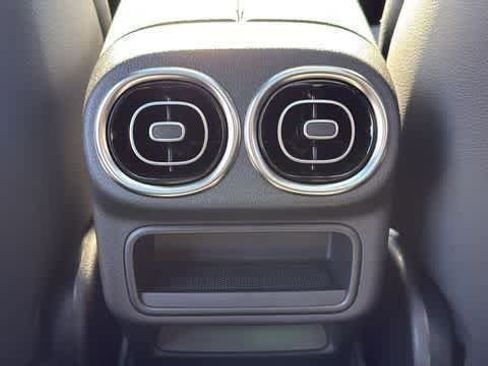 Certified 2025 Mercedes-Benz GLC 300 4MATIC image 27