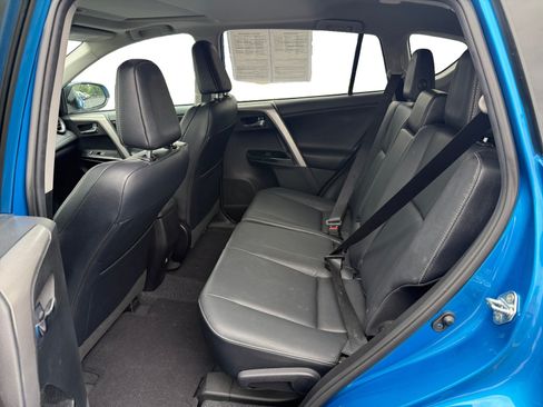 Used 2016 Toyota RAV4 Limited FWD image 16