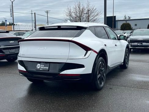 New 2025 Kia EV6 Wind AWD/4WD image 9