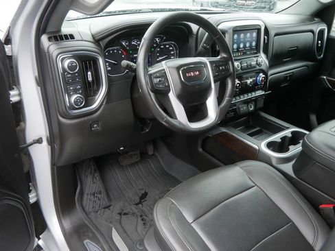 Used 2021 GMC Sierra 1500 SLT w/ SLT Premium Package AWD/4WD image 17
