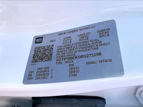 Used 2024 GMC Canyon Elevation w/ Convenience Package image 30