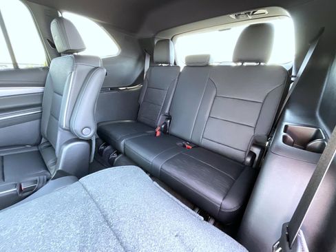 New 2026 Buick Enclave Sport Touring w/ Power Package image 20