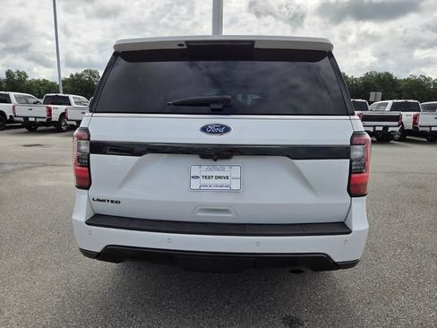 Used 2021 Ford Expedition Limited RWD image 11