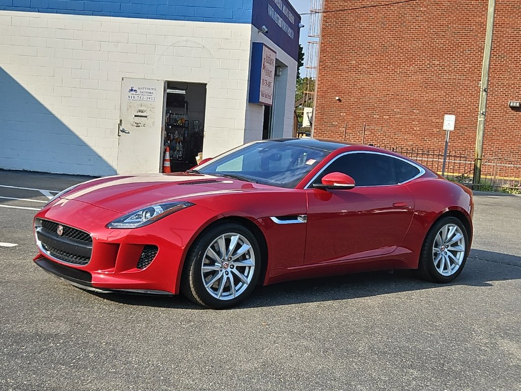 Used 2017 Jaguar F-TYPE Coupe RWD image 3