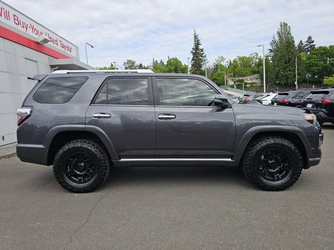 Certified 2023 Toyota 4Runner Limited AWD/4WD image 8