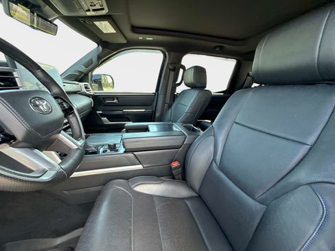 Used 2023 Toyota Tundra Platinum AWD/4WD image 23