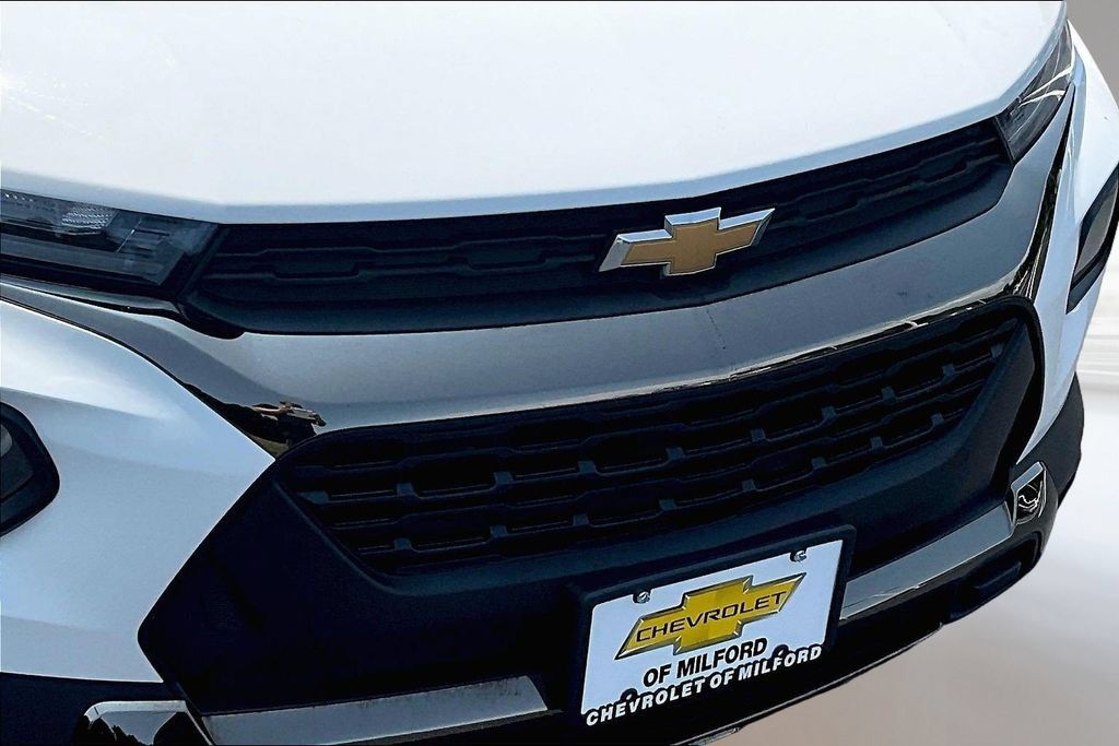 Used 2023 Chevrolet TrailBlazer ACTIV FWD image 29