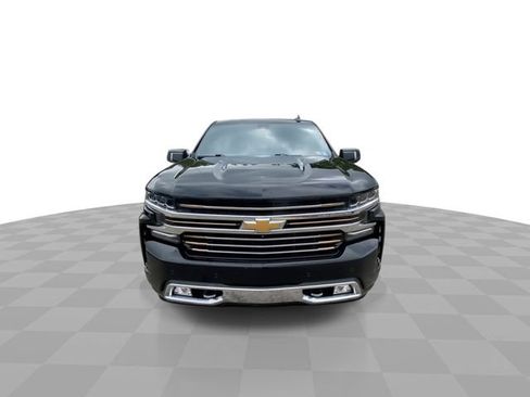 Used 2020 Chevrolet Silverado 1500 High Country w/ Technology Package AWD/4WD image 5