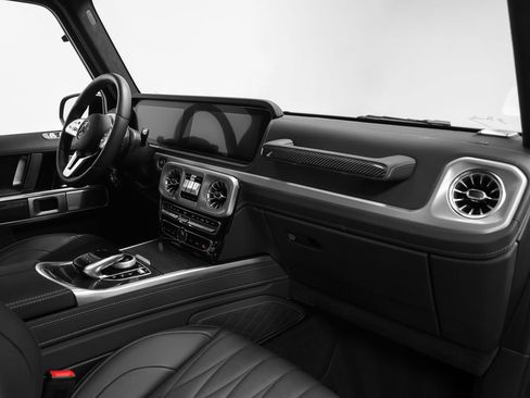 Used 2021 Mercedes-Benz G 550 image 22