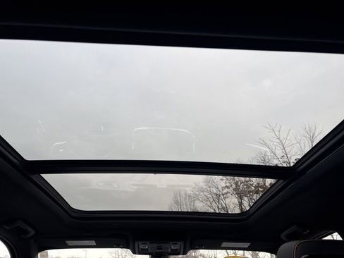 Used 2021 GMC Yukon XL AT4 w/ Rear Media and Nav Package image 43