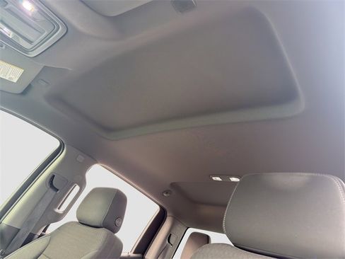 Used 2022 Chevrolet Silverado 1500 Custom Trail Boss w/ Safety Confidence Package image 26