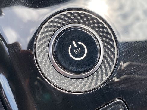 New 2026 Kia Niro Wind FWD image 17