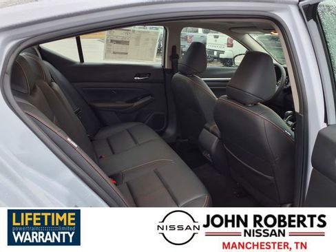 New 2025 Nissan Altima 2.5 SR w/ SR Premium Package image 17