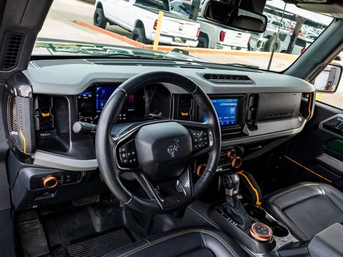 Used 2022 Ford Bronco Badlands w/ Sasquatch Package image 15