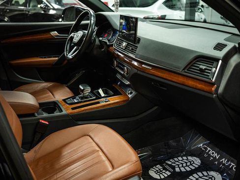 Used 2023 Audi Q5 2.0T Premium image 14