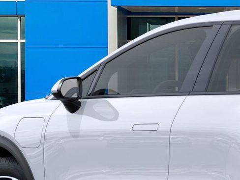 New 2026 Chevrolet Equinox EV LT image 12