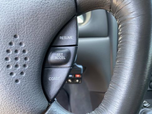 Used 2004 Ford Mustang Cobra RWD image 15