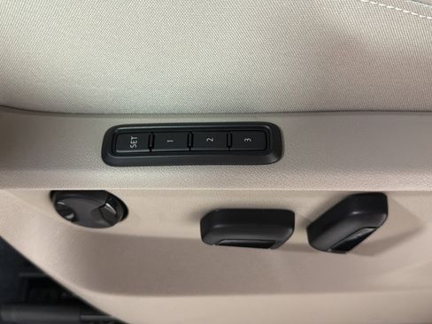 New 2026 Volkswagen Atlas SEL AWD/4WD image 19