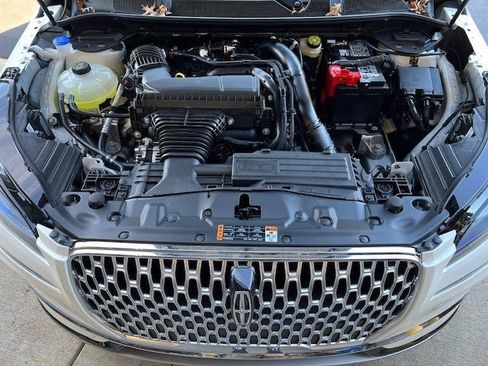 New 2026 Lincoln Corsair Premiere image 38