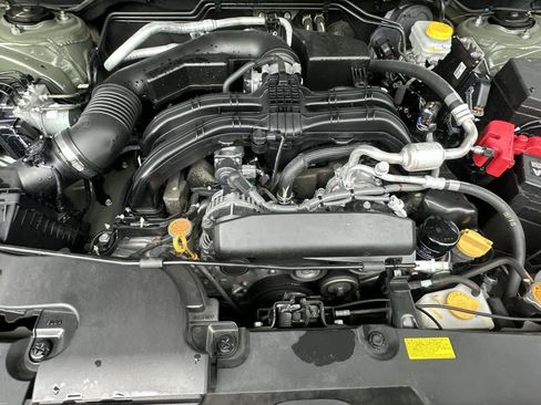 Used 2024 Subaru Crosstrek 2.5i Limited AWD/4WD image 12