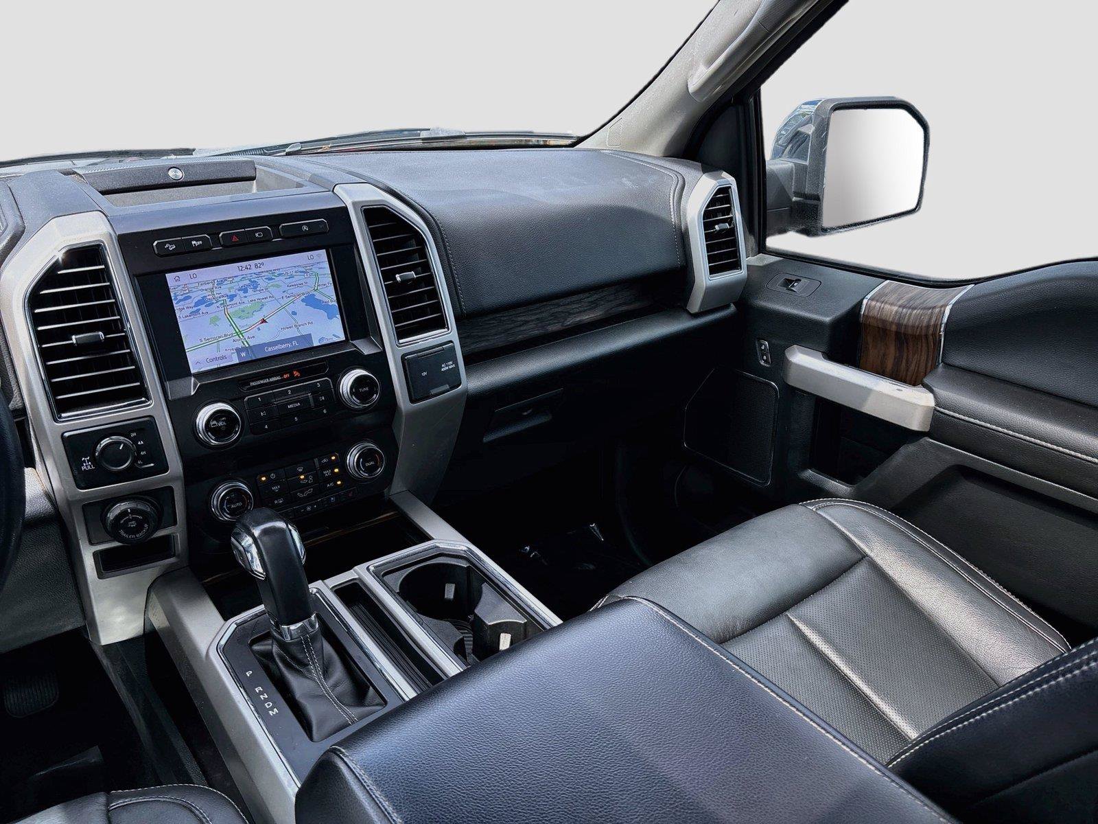 Used 2020 Ford F150 Lariat w/ Equipment Group 502A Luxury AWD/4WD image 24