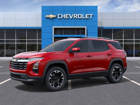 New 2026 Chevrolet Equinox LT w/ Convenience Package II AWD/4WD image 2
