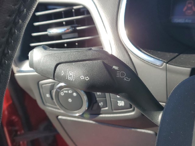 Used 2020 Ford Edge Titanium w/ Equipment Group 301A FWD image 19