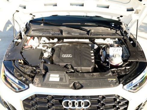 Used 2024 Audi Q5 2.0T Premium Plus image 12