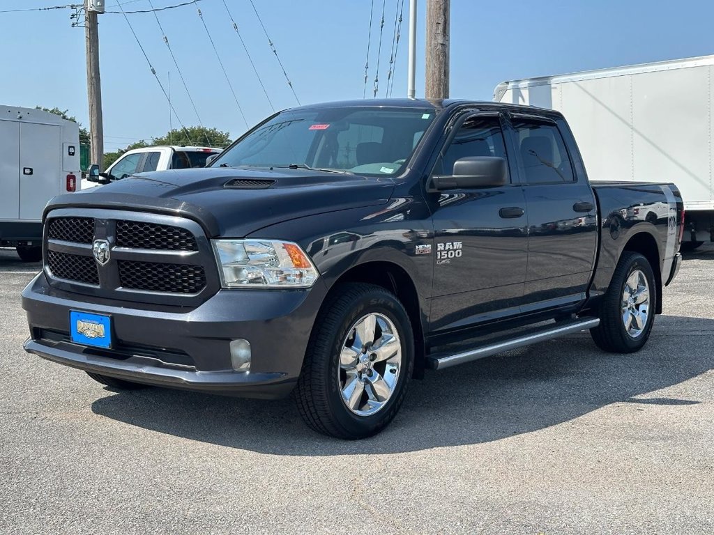 Used 2019 RAM 1500 Express w/ Wheel & Sound Group AWD/4WD image 8