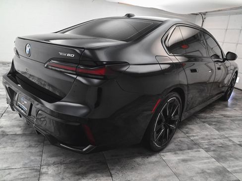 Used 2023 BMW i7 xDrive60 w/ Parking Assistance Package image 6