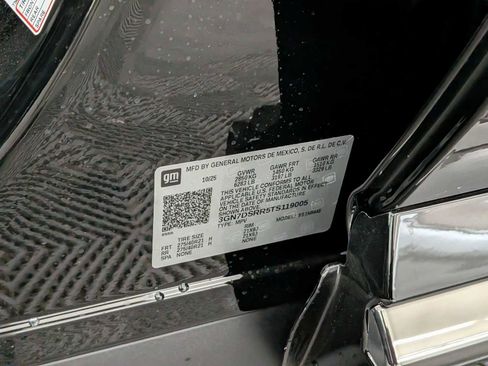 New 2026 Chevrolet Equinox EV RS image 35