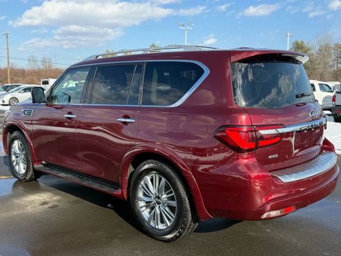 Used 2021 INFINITI QX80 Luxe w/ All-Season Package image 7
