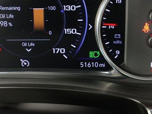 Used 2022 Chevrolet Traverse Premier image 39