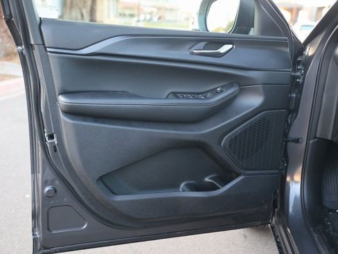 New 2025 Jeep Grand Cherokee Laredo X w/ Trailer Tow Package image 14