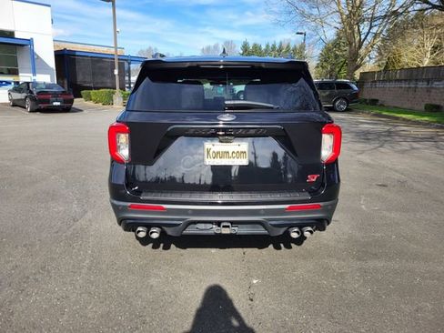 Used 2020 Ford Explorer ST w/ ST Street Pack image 4