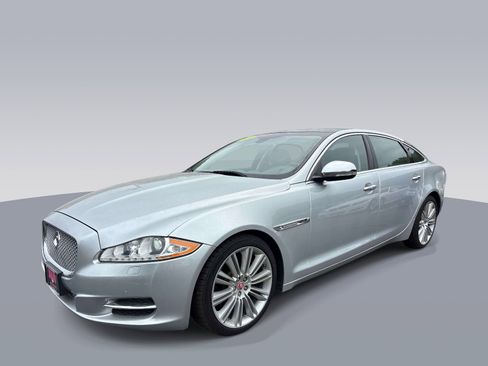Used 2014 Jaguar XJ L Portfolio AWD/4WD image 5