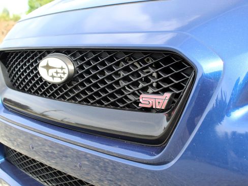Used 2015 Subaru WRX STI AWD/4WD image 4