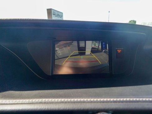Used 2017 Lexus ES 350 w/ Premium Package FWD image 21
