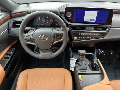 New 2025 Lexus ES 350 w/ Premium Package image 17