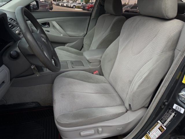 Used 2011 Toyota Camry LE w/ LE Extra-Value Pkg FWD image 22